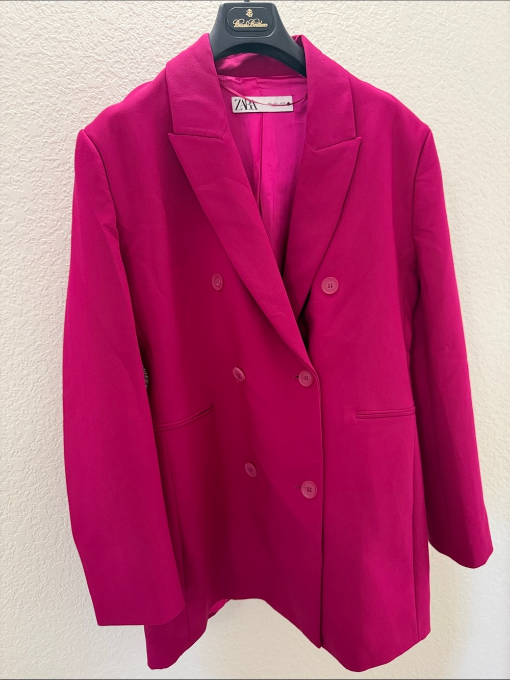ZARA Women's Magenta Fuchsia Double-Breasted Blazer Size L Peak Lapel Blazer